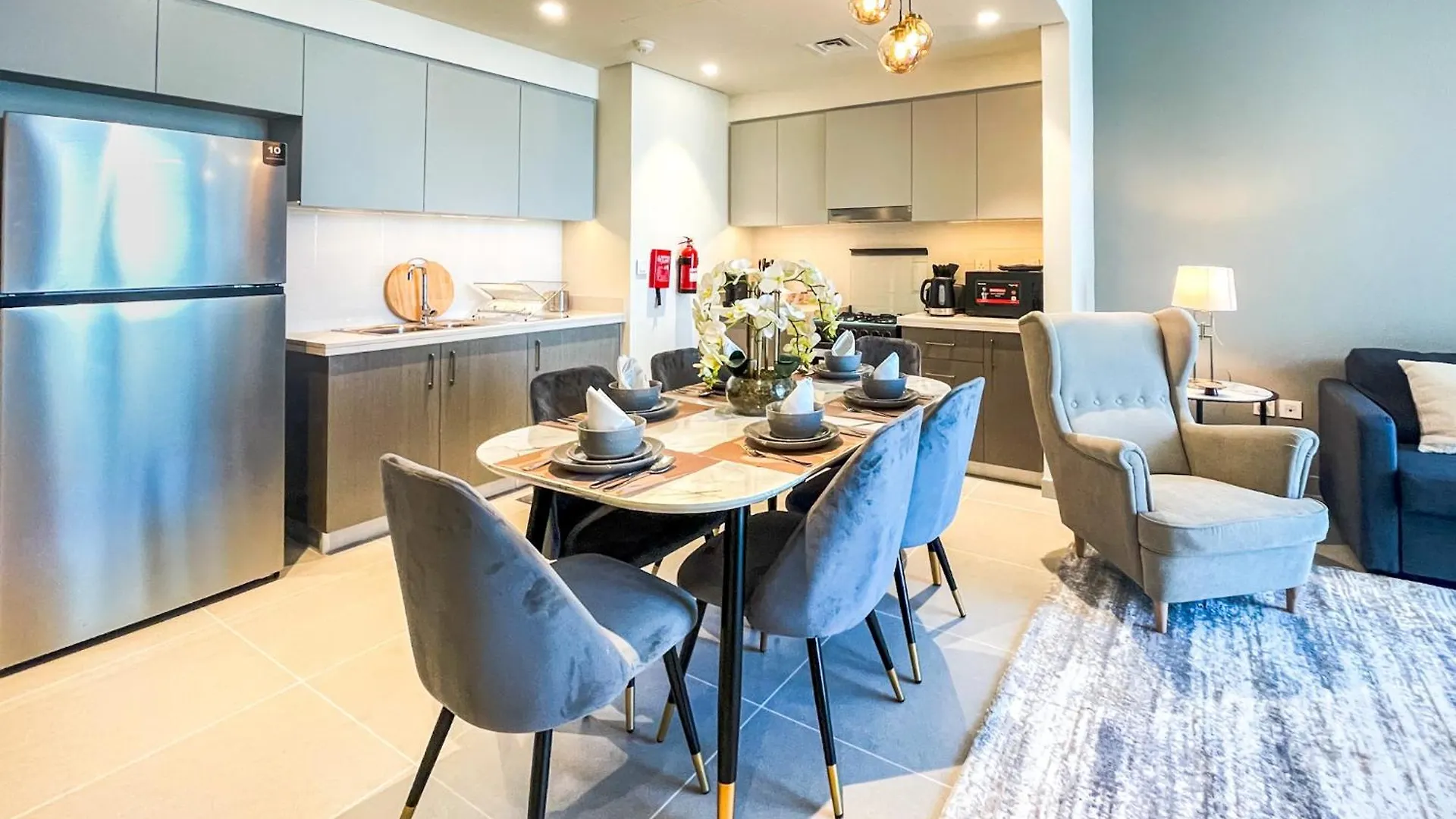 Cozy Apartment With City Views Next To Burj Khalifa 166Fo1-2 두바이