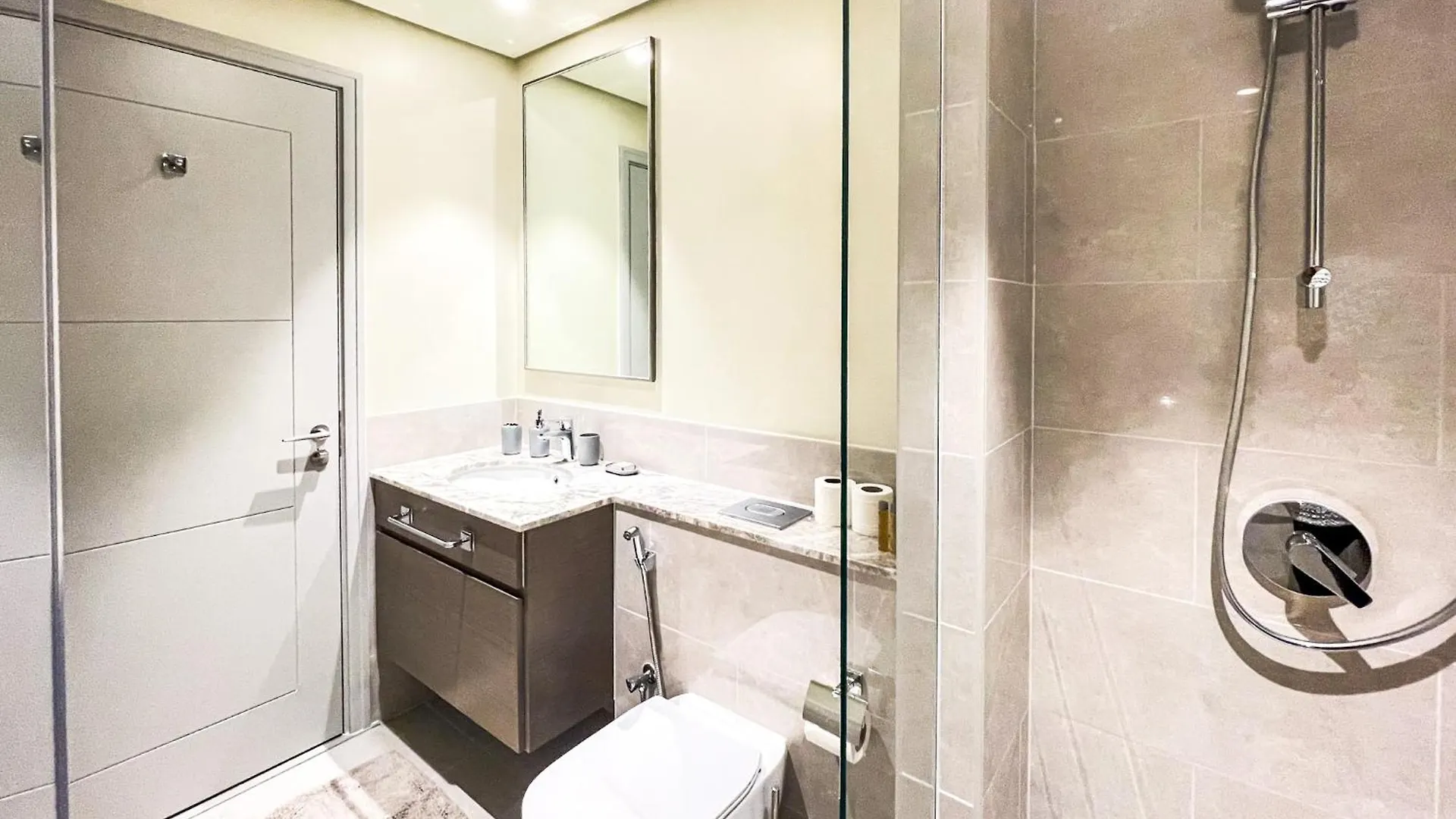 Cozy Apartment With City Views Next To Burj Khalifa 166Fo1-2 두바이 0*,