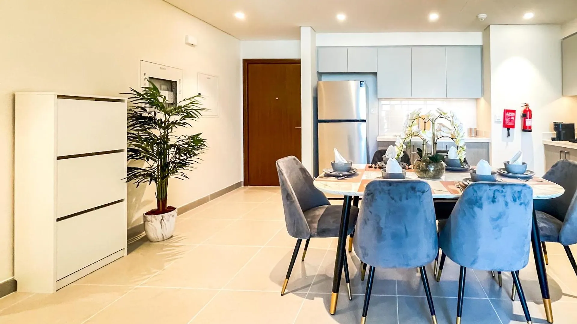 Cozy Apartment With City Views Next To Burj Khalifa 166Fo1-2 두바이