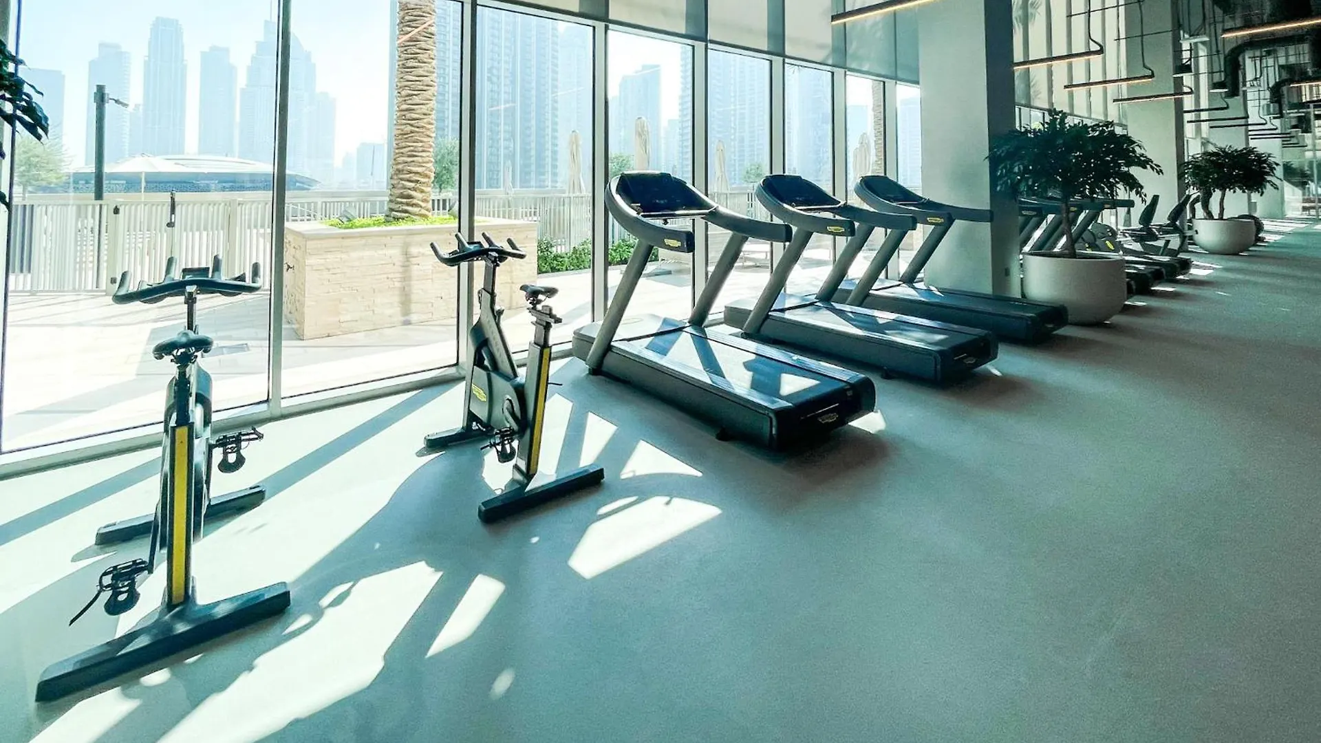 Cozy Apartment With City Views Next To Burj Khalifa 166Fo1-2 두바이