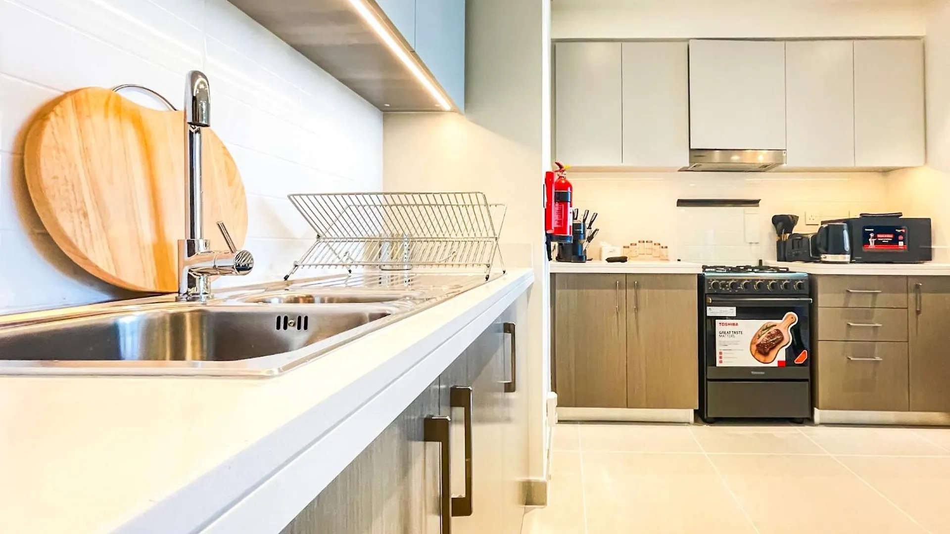 Cozy Apartment With City Views Next To Burj Khalifa 166Fo1-2 두바이 0*,