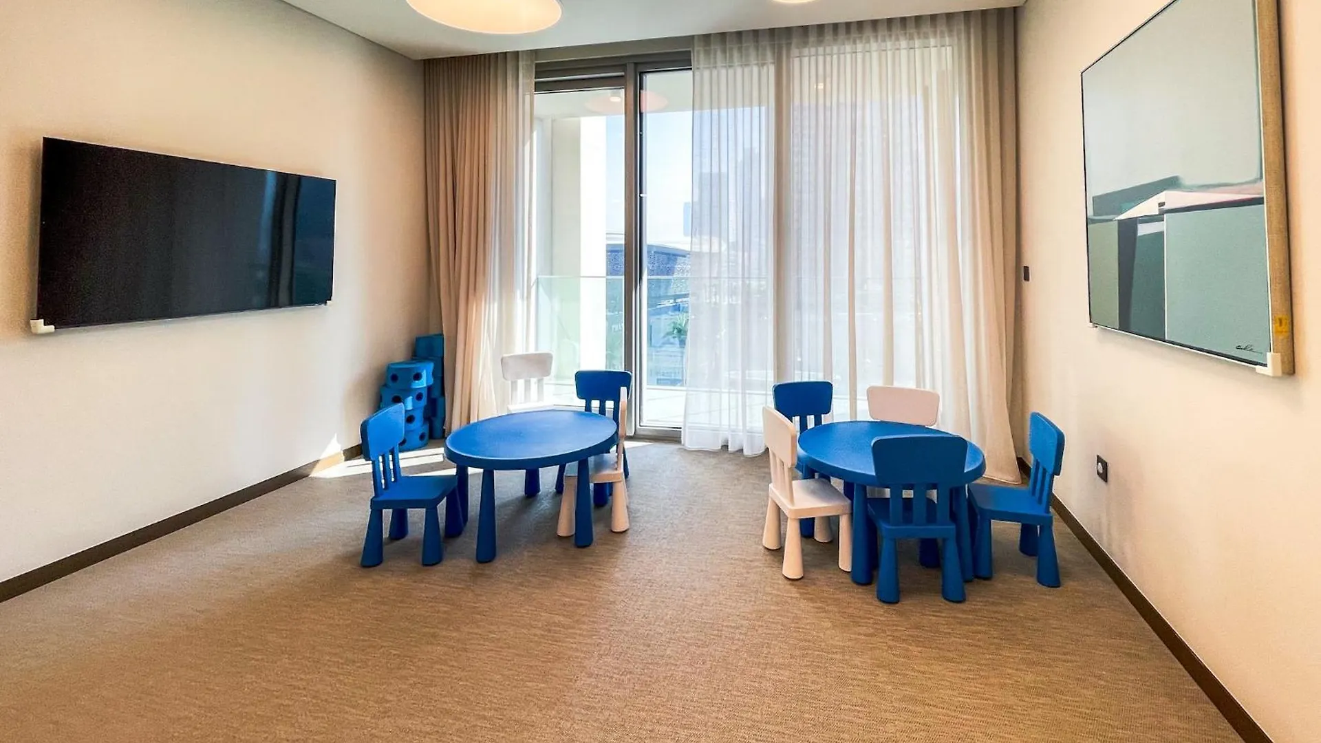 Cozy Apartment With City Views Next To Burj Khalifa 166Fo1-2 두바이